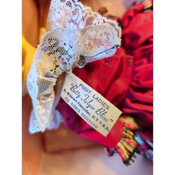 Madame Alexander #1512 Doll - First Lady Betty Taylor Bliss-Tag & Box Series II - Picture 7 of 13